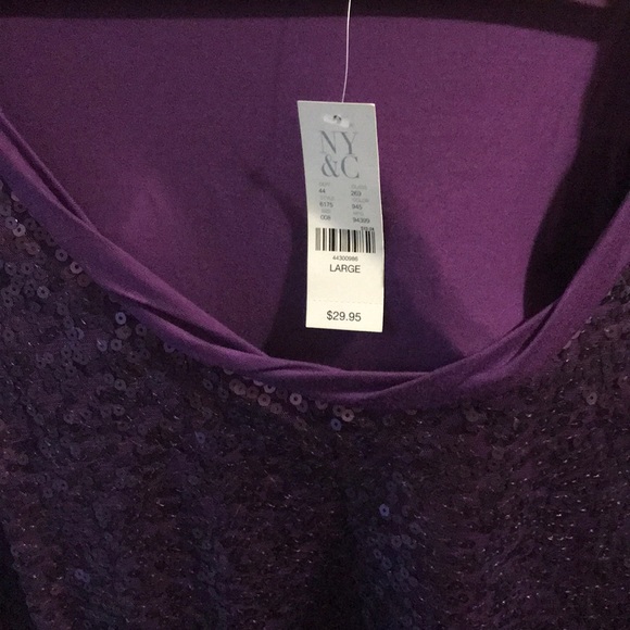 Cute purple top **New with Tags* - Picture 2 of 3